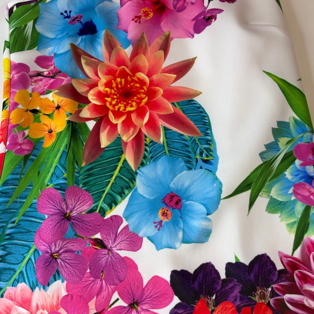 Laundry by Shelli Segal Colorful Floral Mini Dress Racer Back Women’s Small EUC - Picture 4 of 14